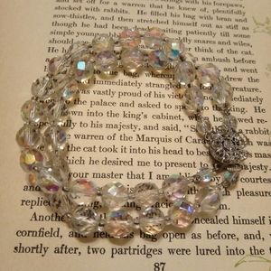Vintage AB double strand glass bead bracelet 7in
